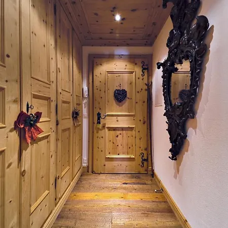 Apartment Sur Puoz 13 -
