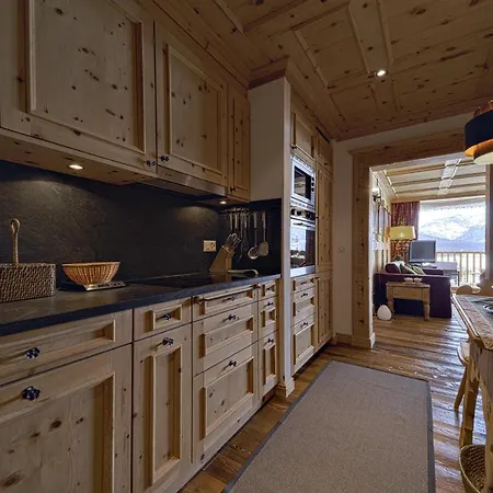 Sur Puoz 13 - Apartment Samedan